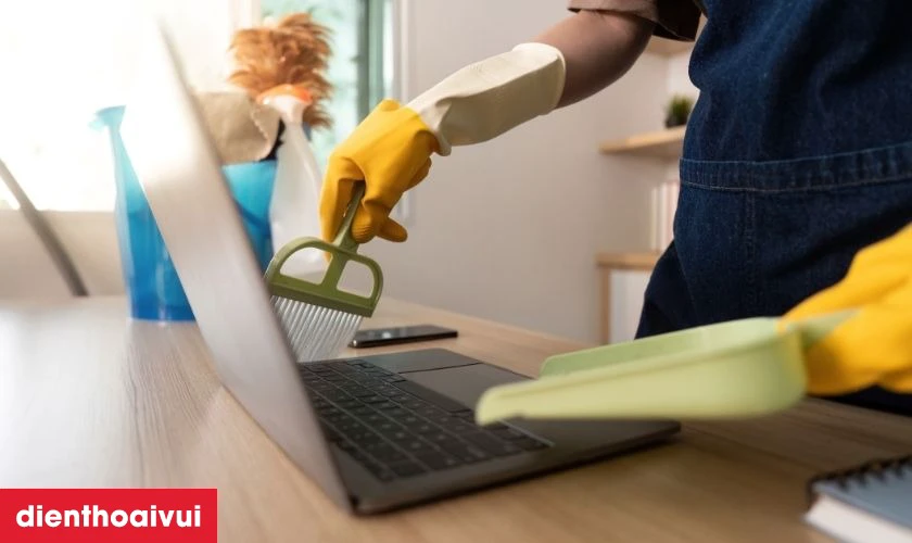 Cách sử dụng và bảo quản màn hình sau thay